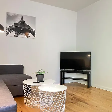 Bright 2-bedroom In Kolding With 4 Single Beds, Apartament *